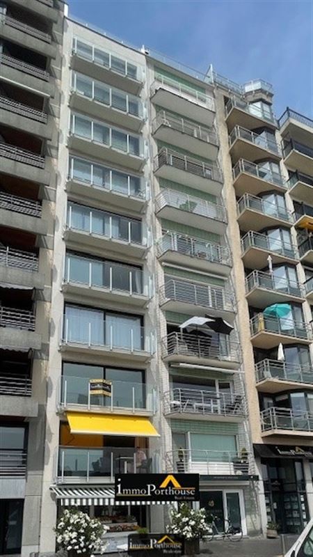 Volledig Gerenoveerd app. met zicht op haven te koop te BLANKENBERGE (8370)