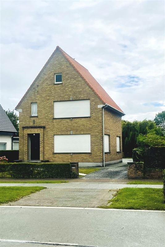 Alleenstande villa te koop te koop te BLANKENBERGE (8370)