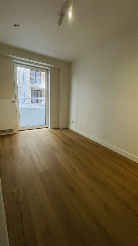 Volledig Gerenoveerd app. met zicht op haven te koop te BLANKENBERGE (8370)
