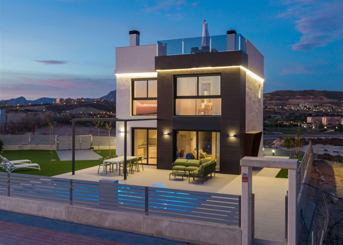 Villa te koop te Villajoyosa ()