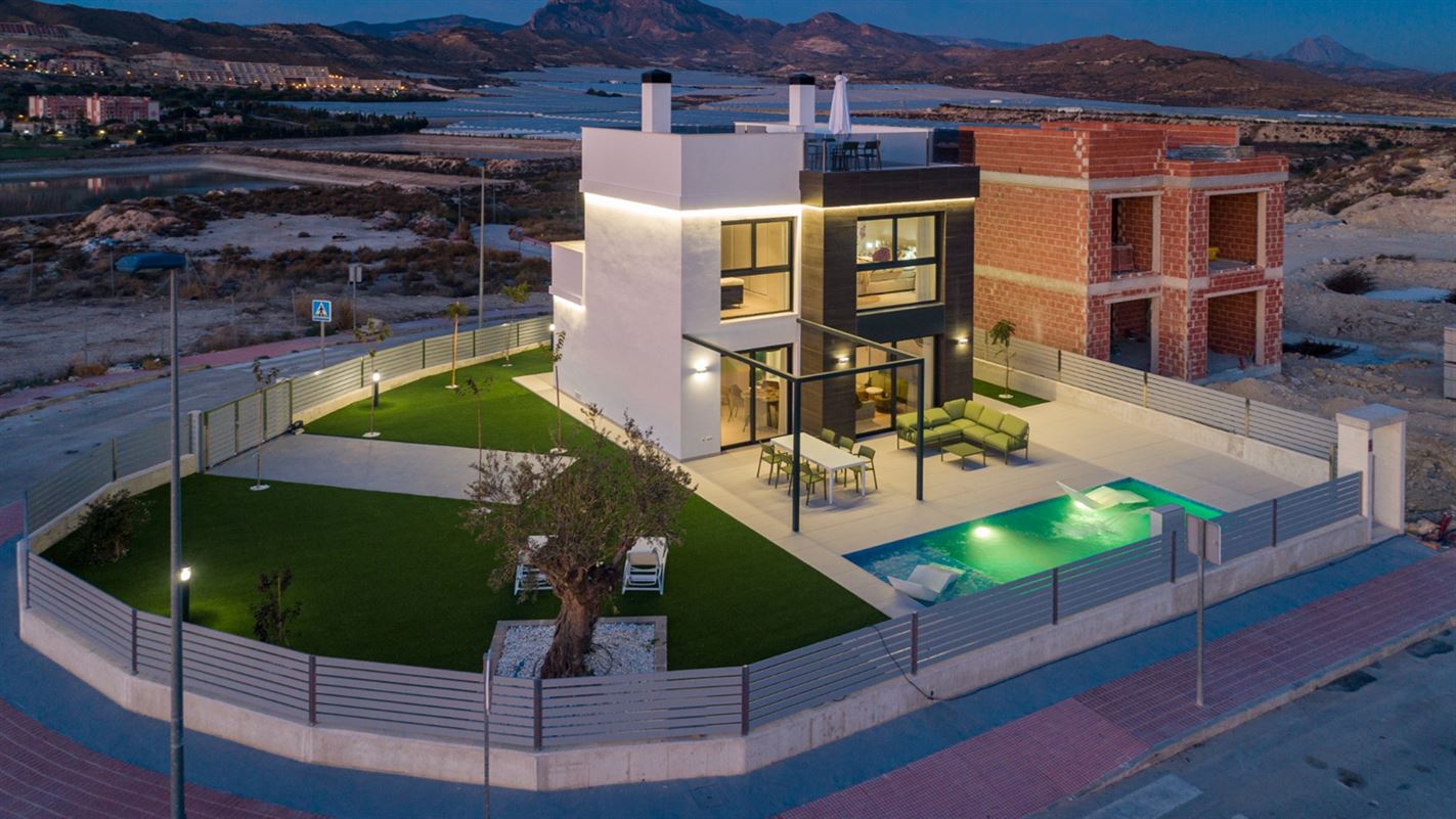 Villa te koop te Villajoyosa ()