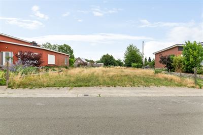 Knap perceel bouwgrond - opp. 810 m² - te Putte