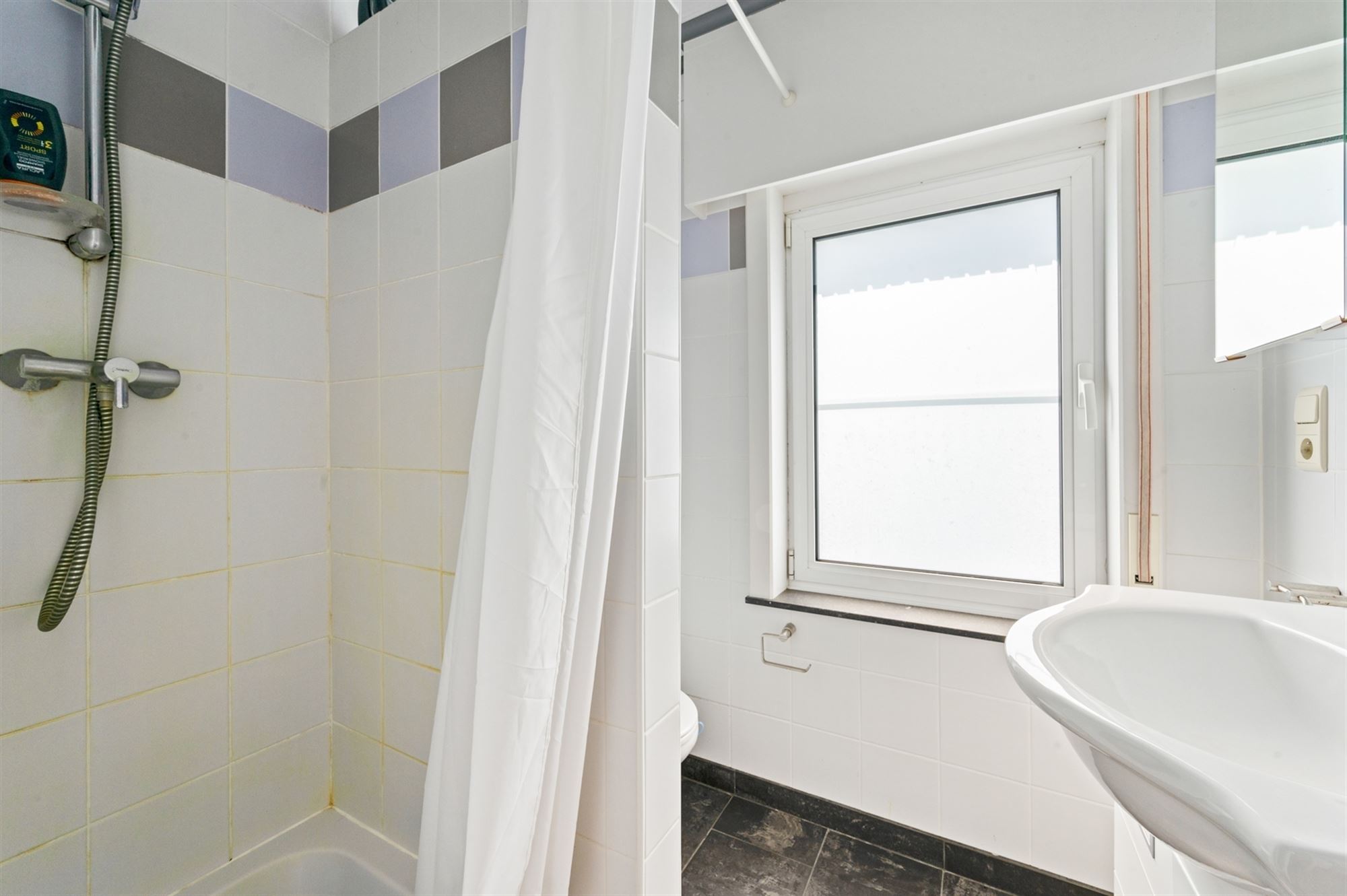 Woning met 3 (mogelijk 5!) slaapkamers te Sint-Katelijne-Waver