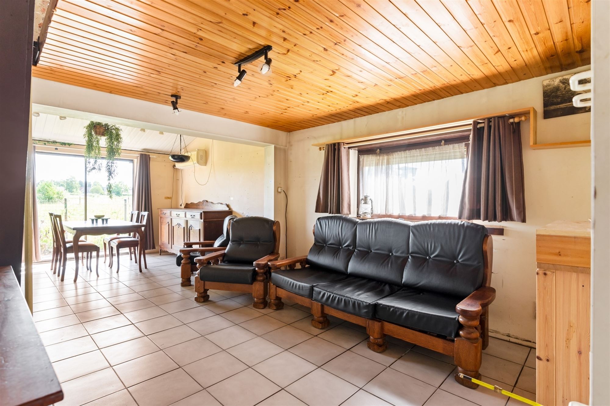 Bescheiden, te moderniseren, woning te Onze-Lieve-Vrouw-Waver