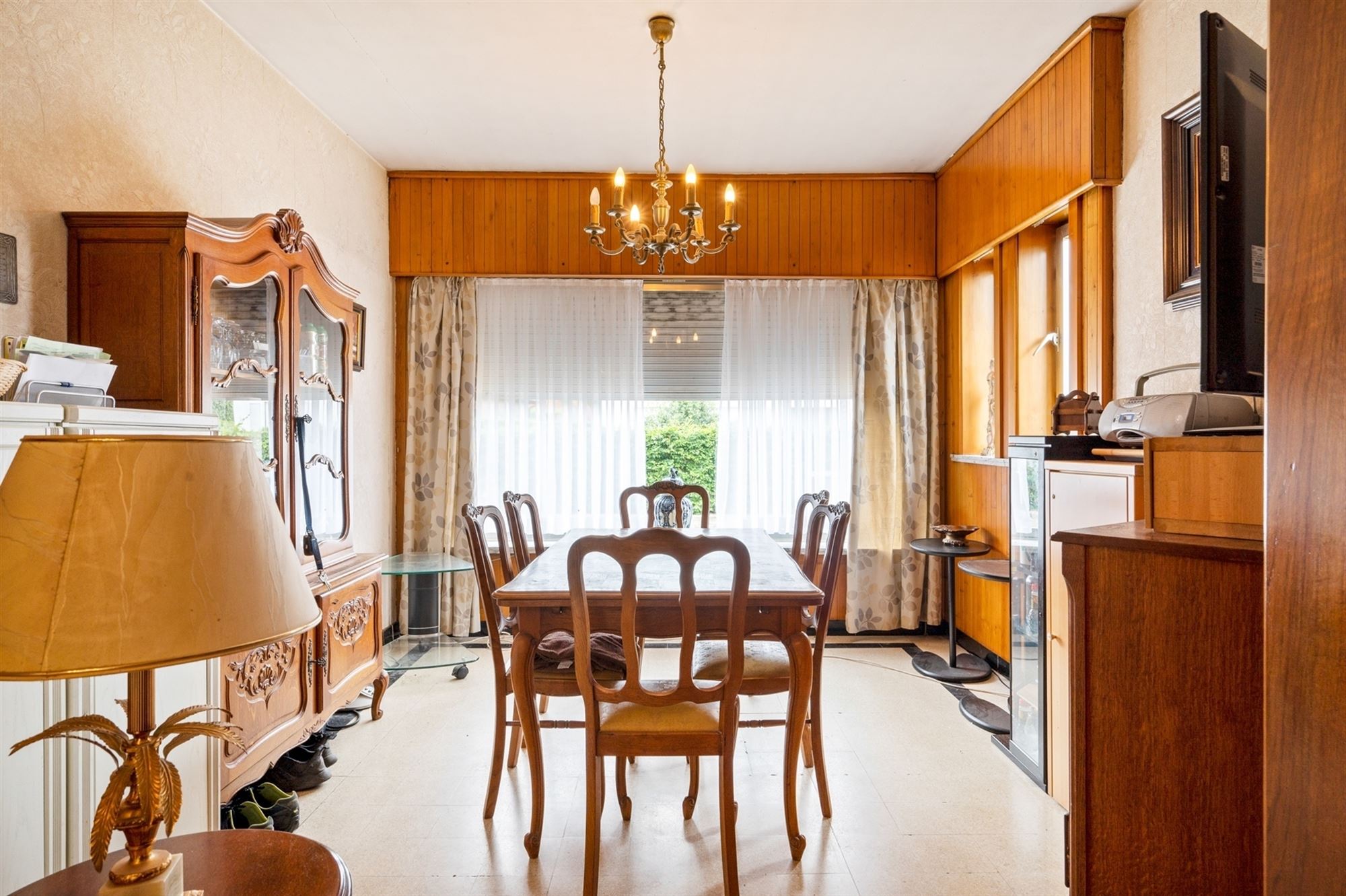 Te renoveren woning op een uitstekende locatie te Heffen