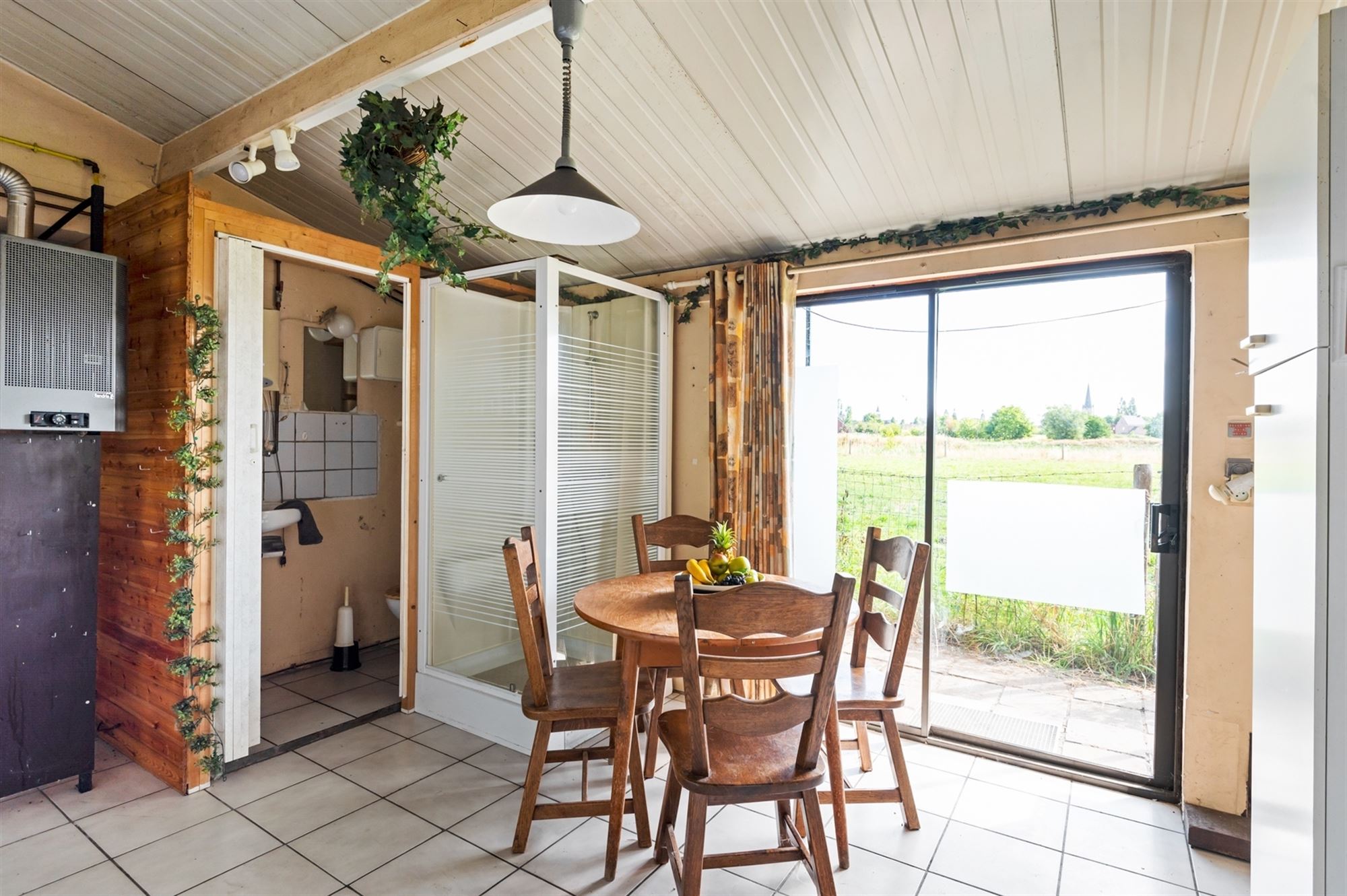 Bescheiden, te moderniseren, woning te Onze-Lieve-Vrouw-Waver