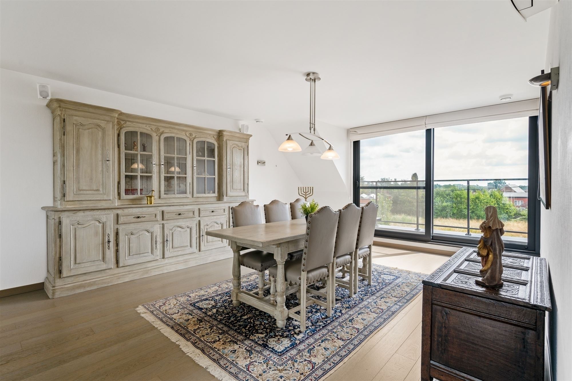 Luxueus dakappartement met hoogwaardige afwerking te Beerzel