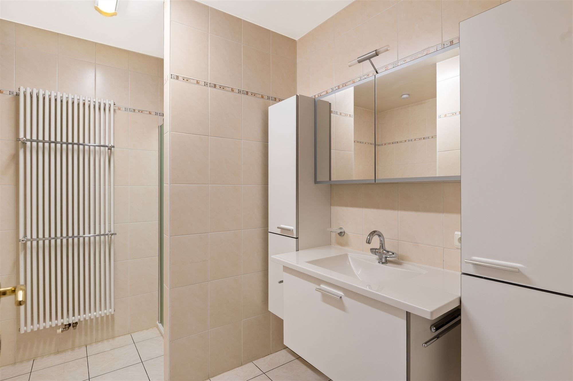 Recent, perfect instapklaar appartement te Putte