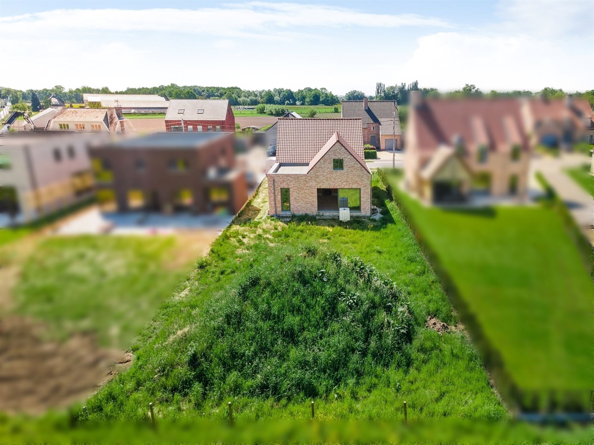 Verrassend ruime nieuwbouwwoning, winddicht opgeleverd, te Onze-Lieve-Vrouw-Waver
