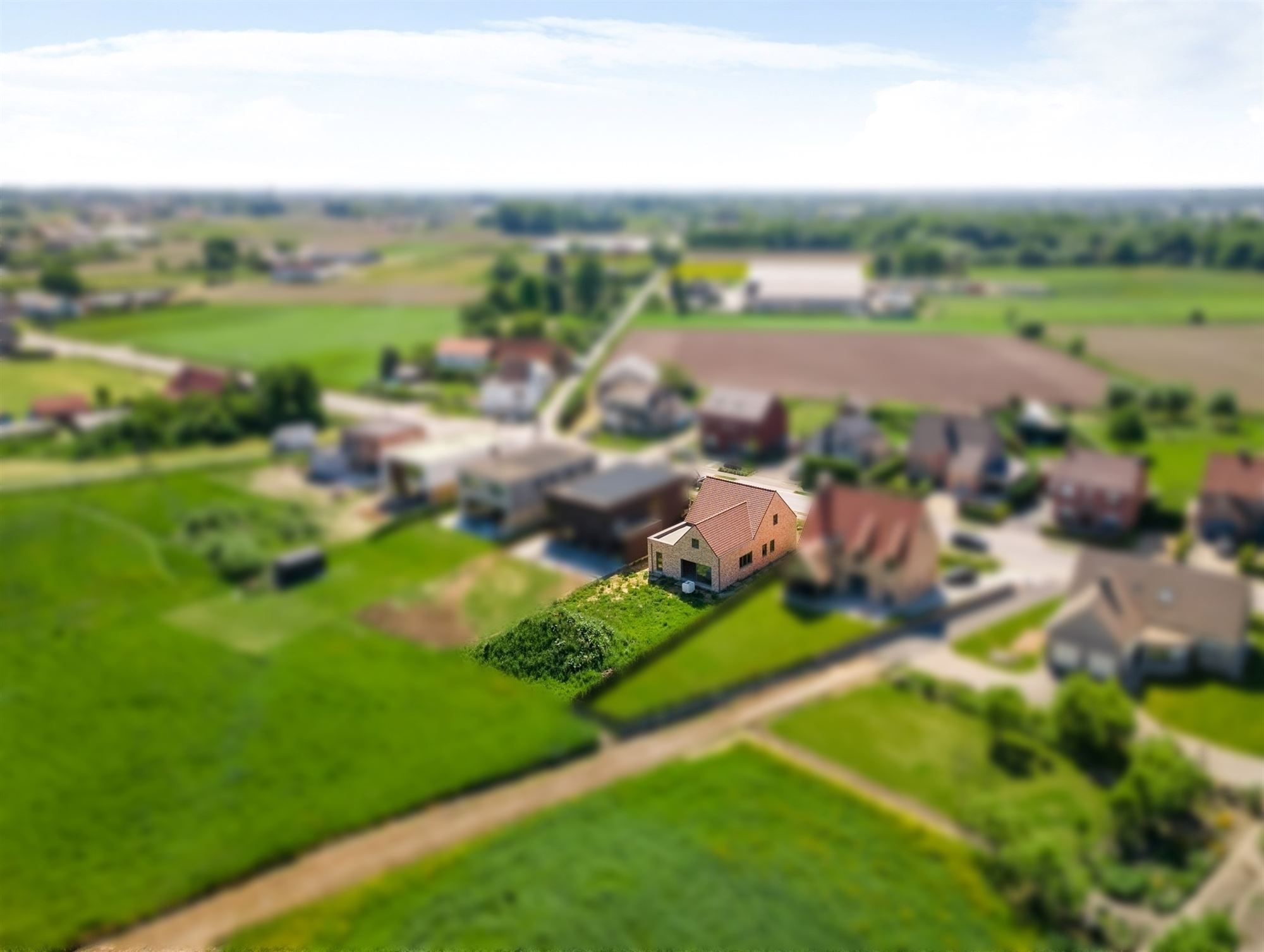 Verrassend ruime nieuwbouwwoning, winddicht opgeleverd, te Onze-Lieve-Vrouw-Waver