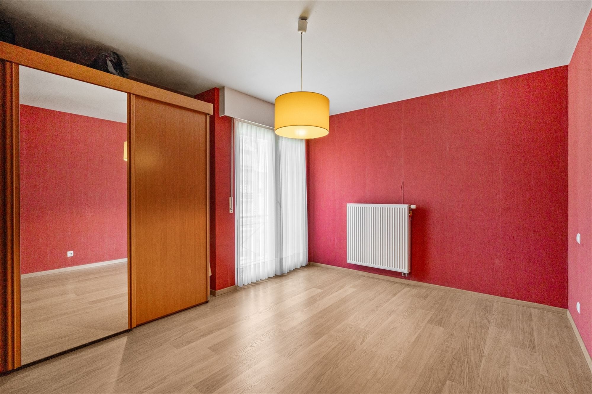 Ruim twee-slaapkamerappartement te Beerzel