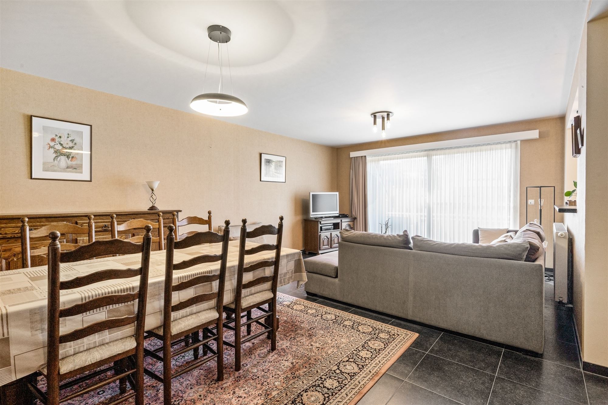 Ruim twee-slaapkamerappartement te Beerzel