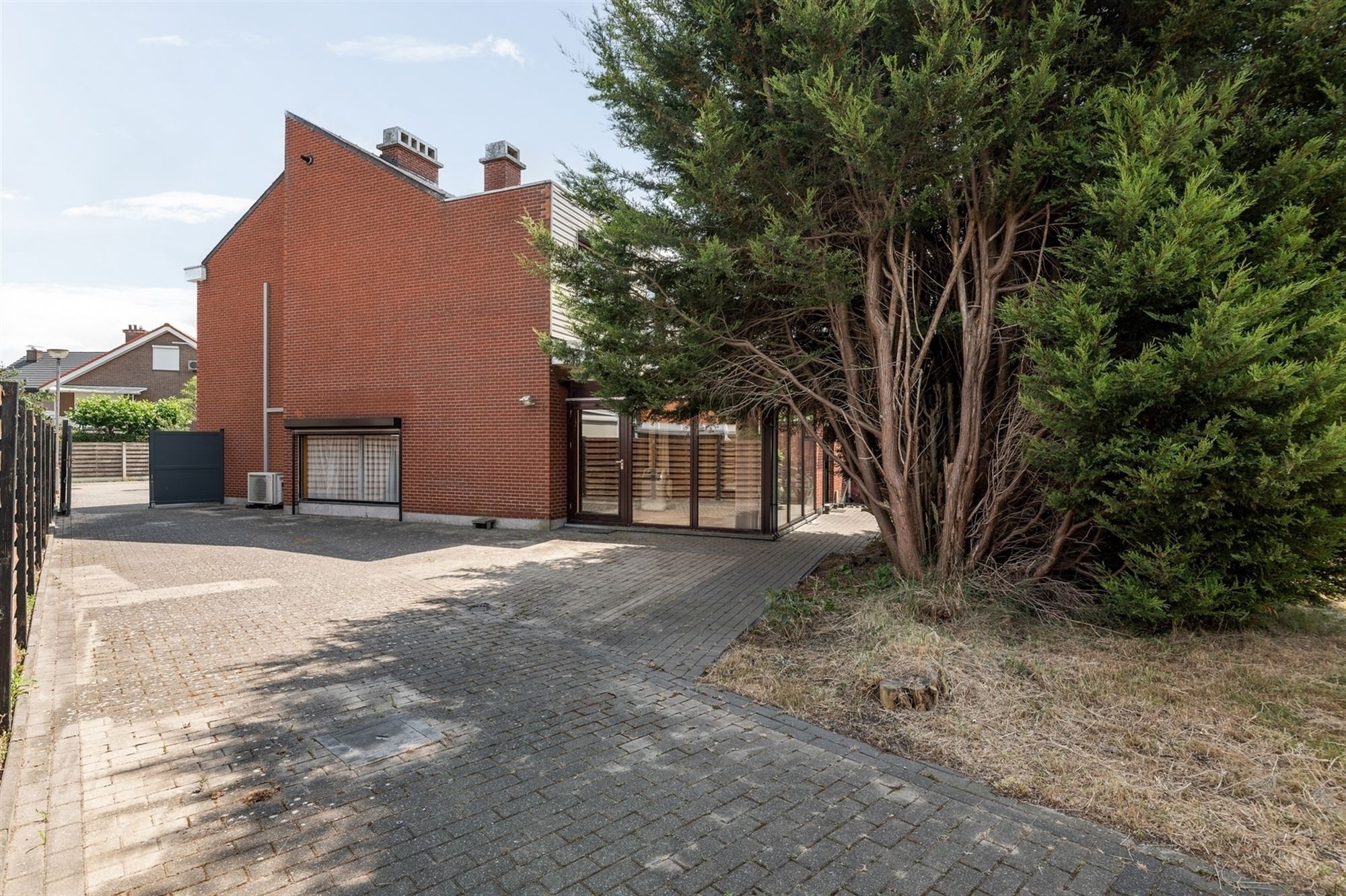 Verrassend ruime woning met 4 slpks en 2 badk te Sint-Katelijne-Waver