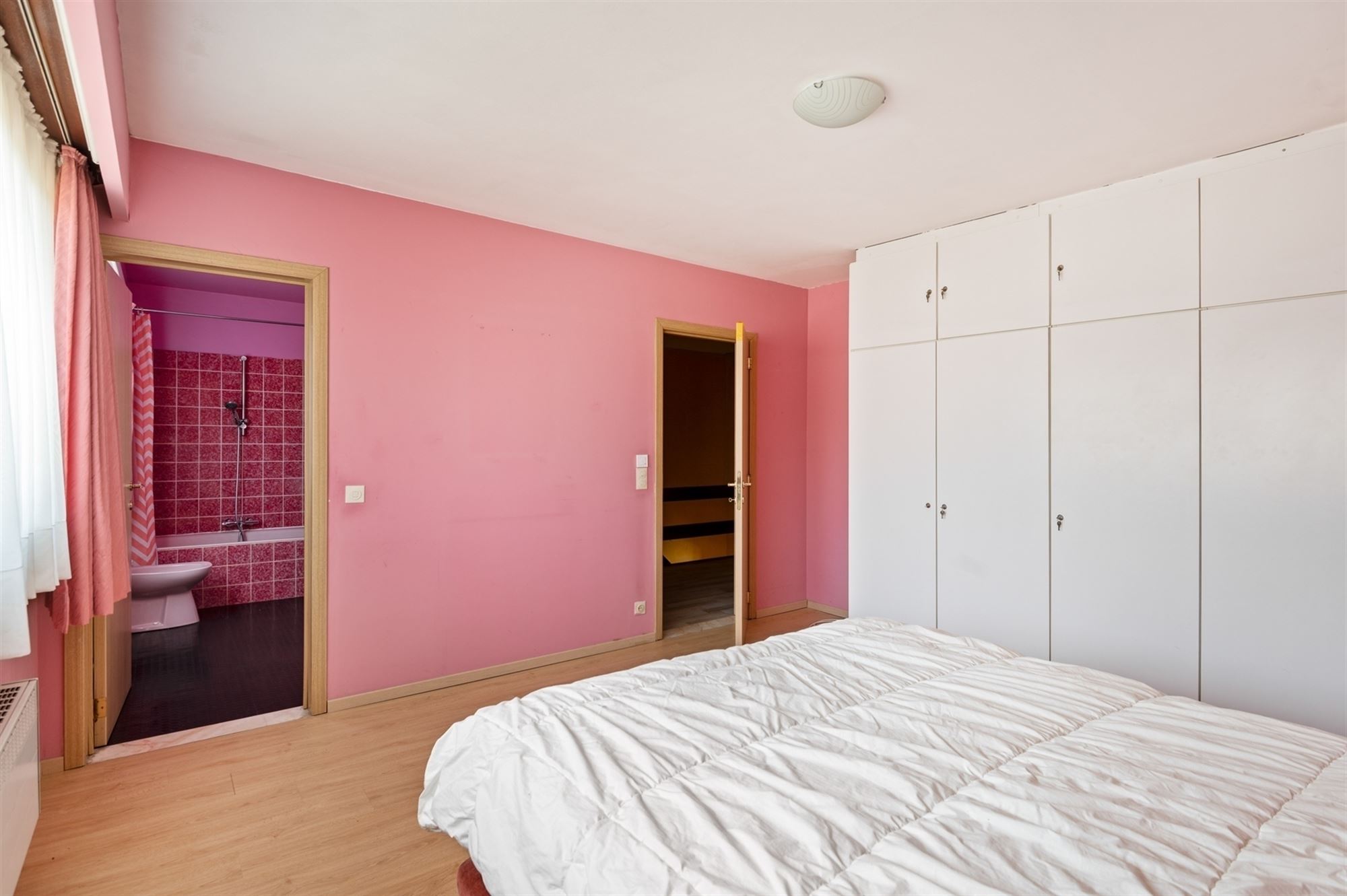 Verrassend ruime woning met 4 slpks en 2 badk te Sint-Katelijne-Waver