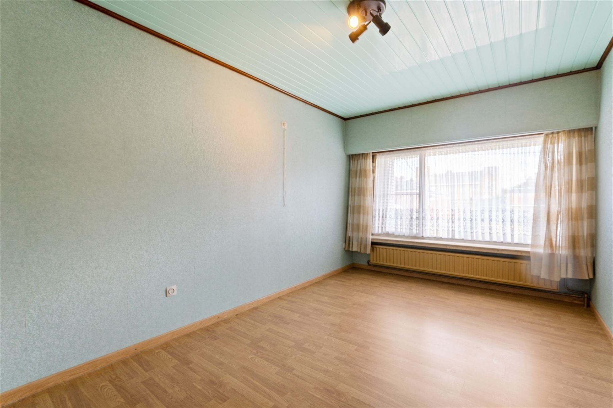 Verrassend ruime woning te Putte