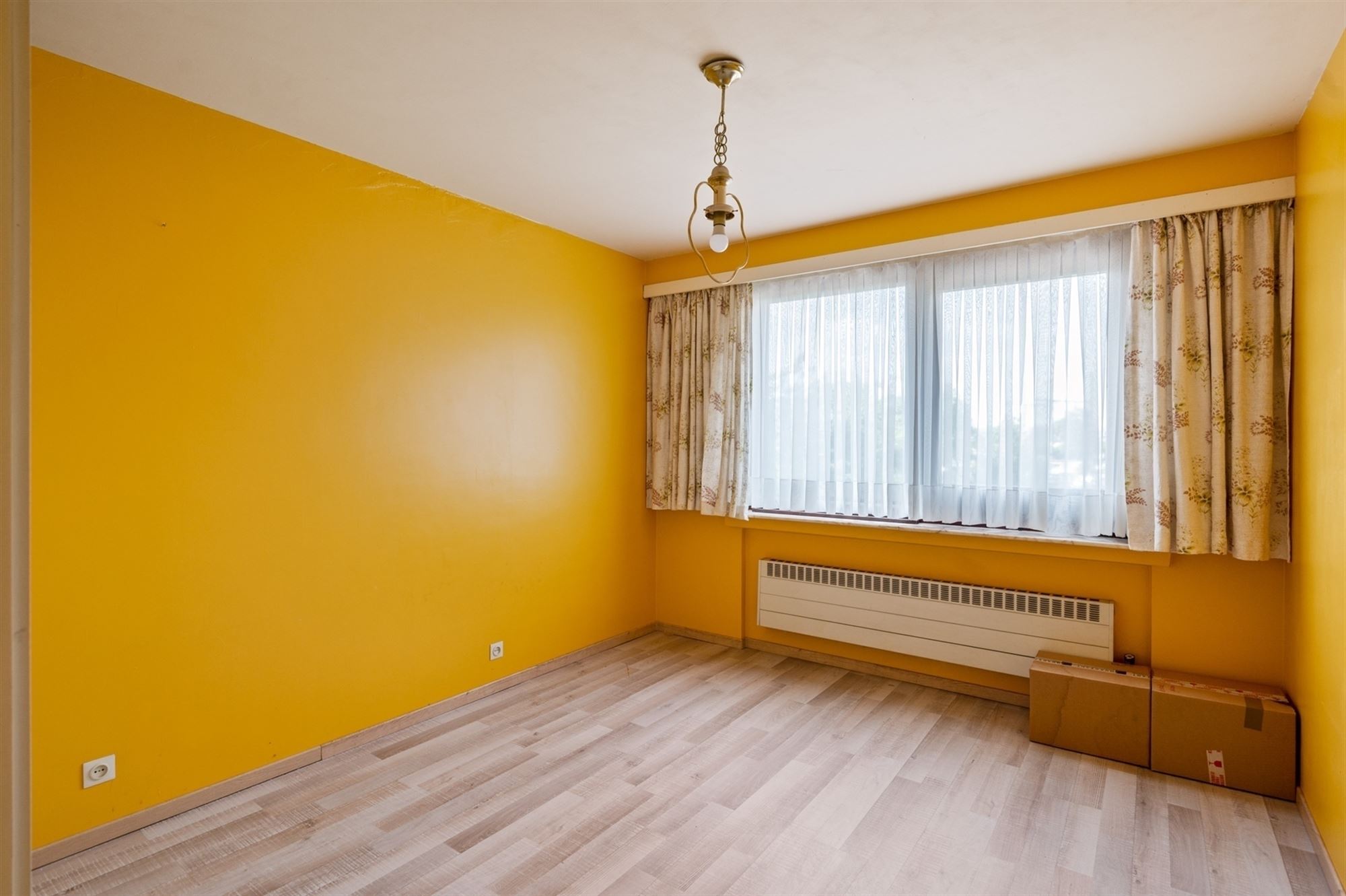 Verrassend ruime woning met 4 slpks en 2 badk te Sint-Katelijne-Waver