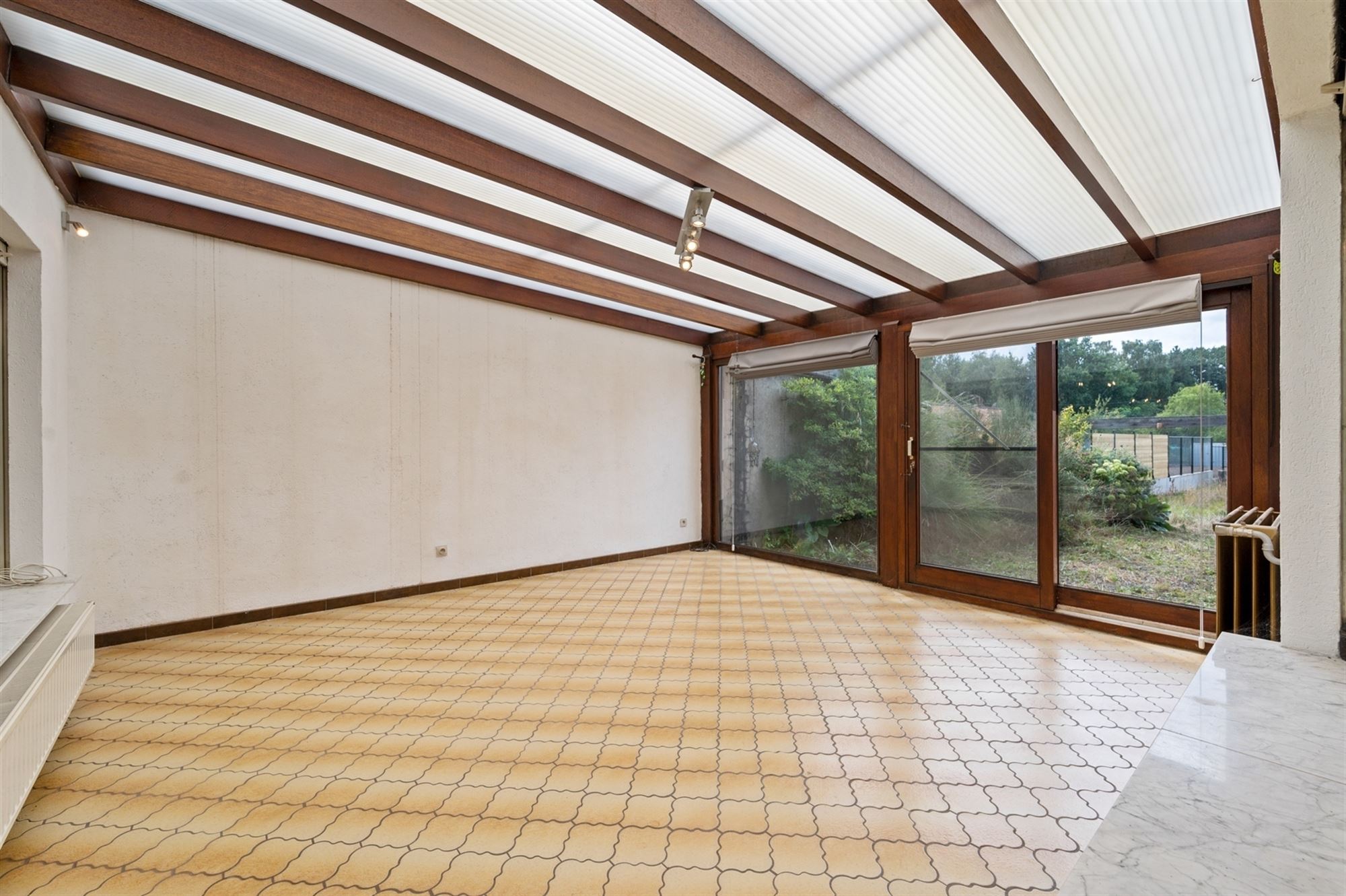 Verrassend ruime woning op een knap perceel van 875m² te Putte
