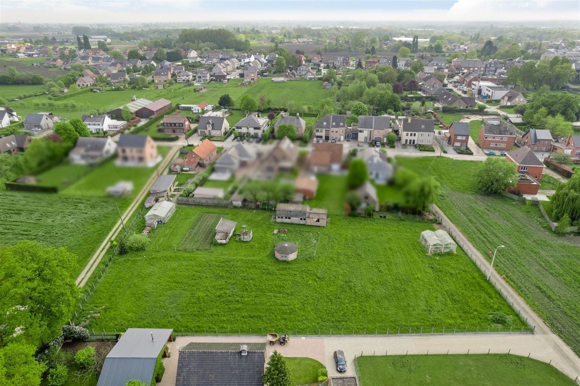 Knap perceel landbouwgrond met oppervlakte 4169 m² te Onze-Lieve-Vrouw-Waver