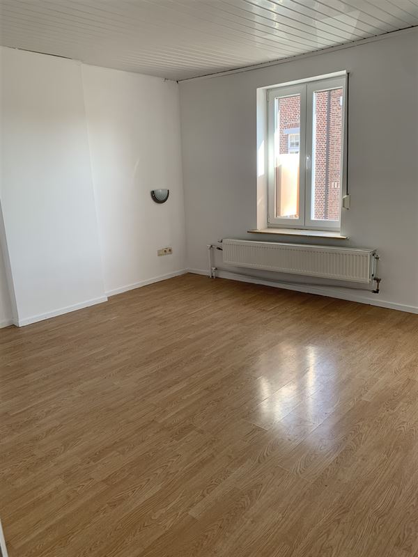 Rijwoning met koer