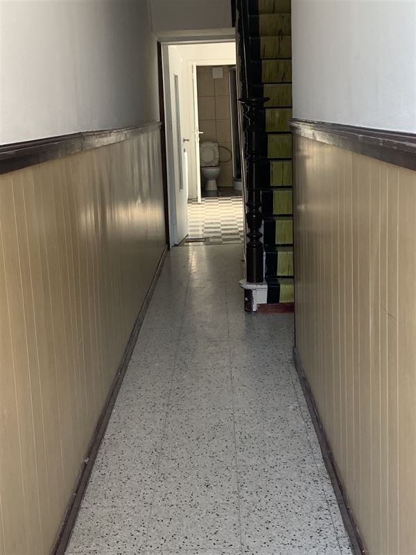 Rijwoning met koer