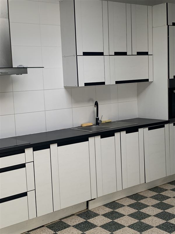 Rijwoning met koer