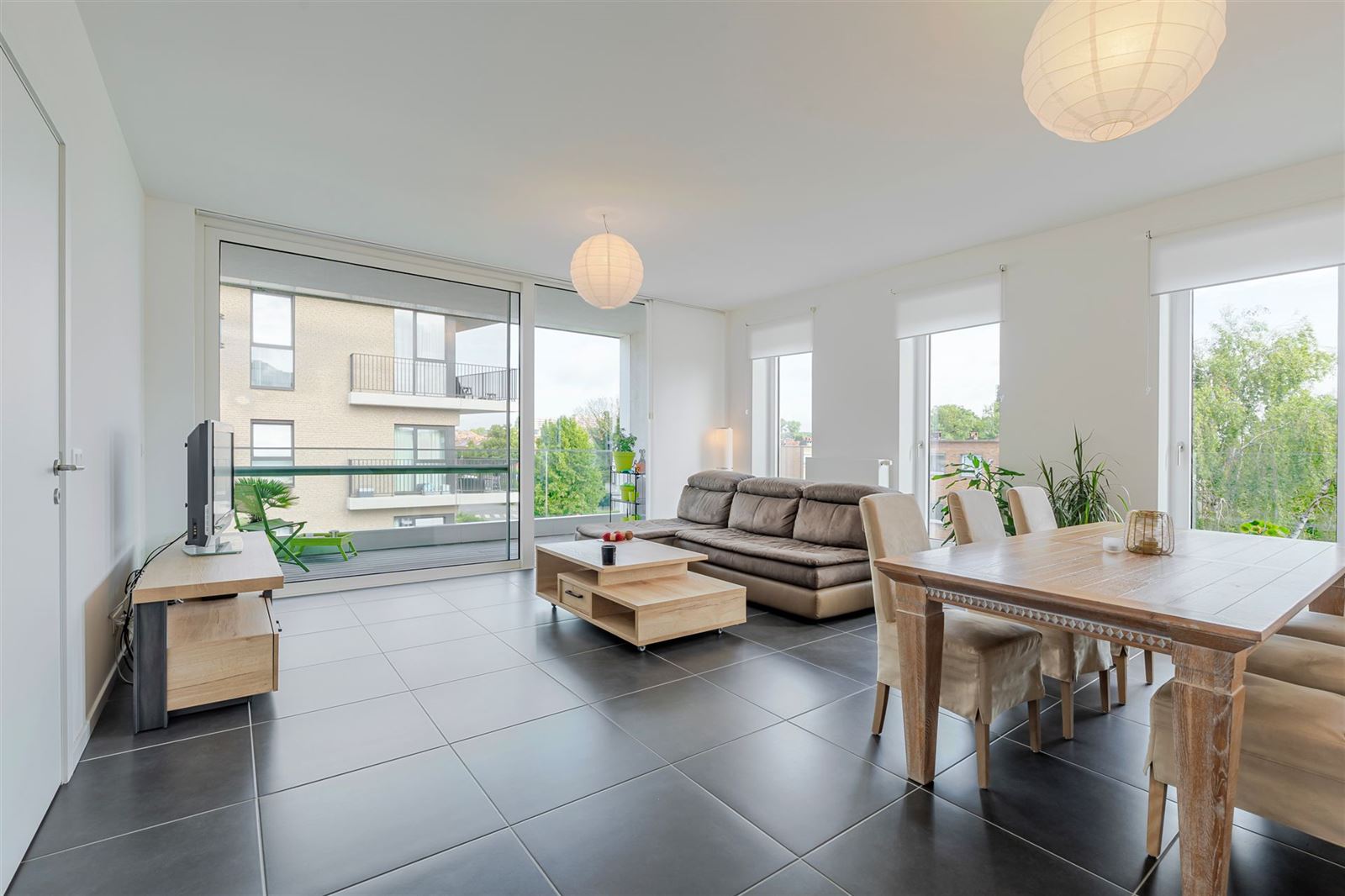PHOTOS 1 : Appartement à 1600 SINT-PIETERS-LEEUW (Belgique) - Prix 375.000 €