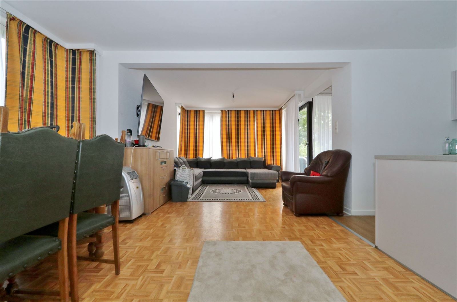 PHOTOS 3 : Appartement à 1600 SINT-PIETERS-LEEUW (Belgique) - Prix 895 €