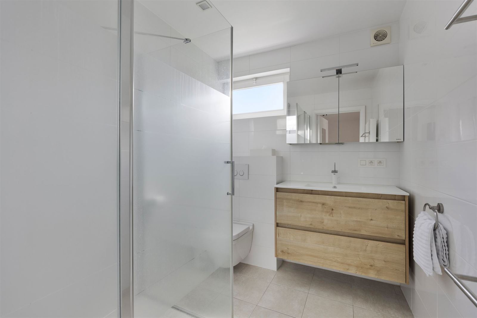 FOTO’S 15 : Woning te 1640 SINT-GENESIUS-RODE (België) - Prijs € 488.000