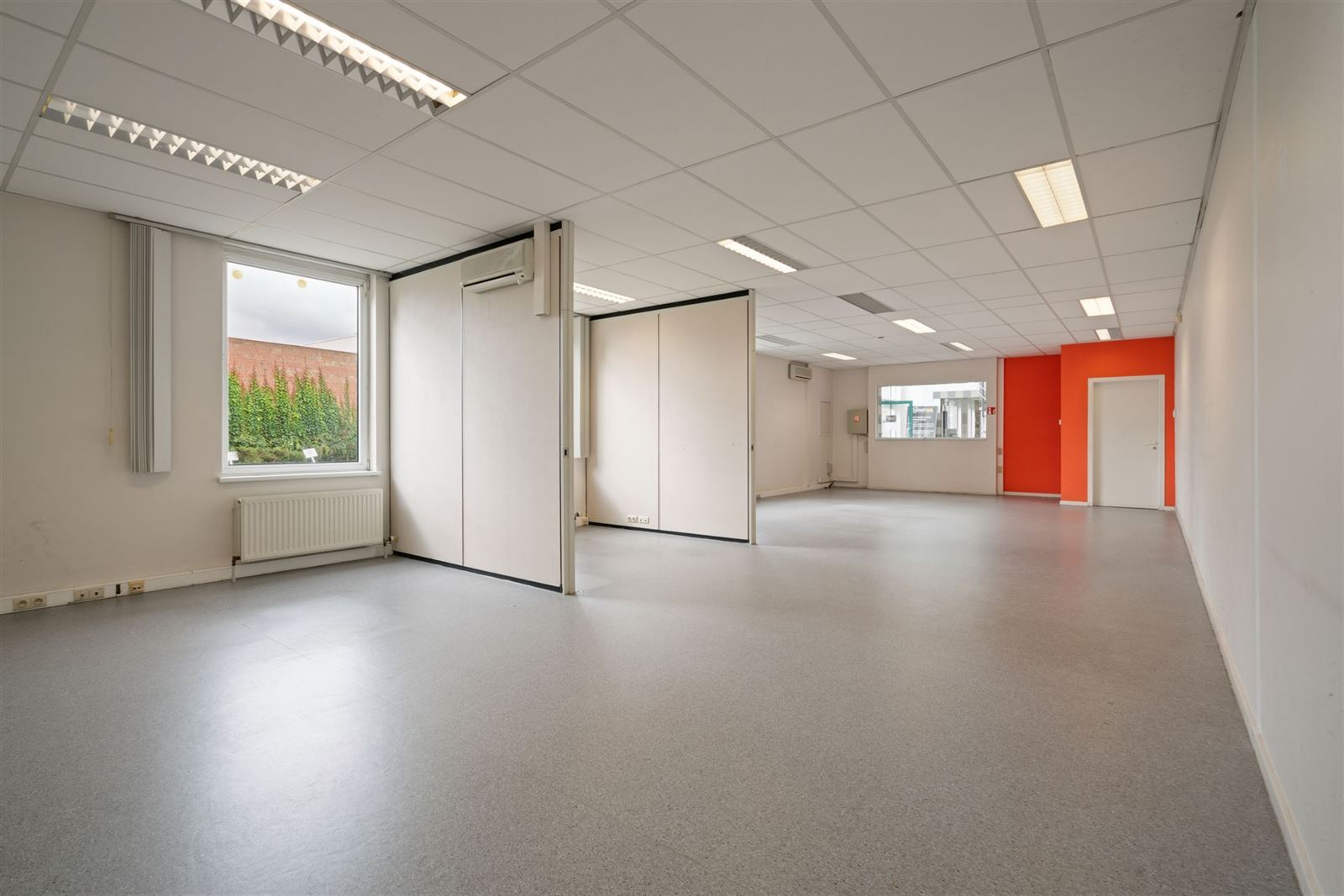PHOTOS 6 : Bureaux à 1620 DROGENBOS (Belgique) - Prix 1.300 €