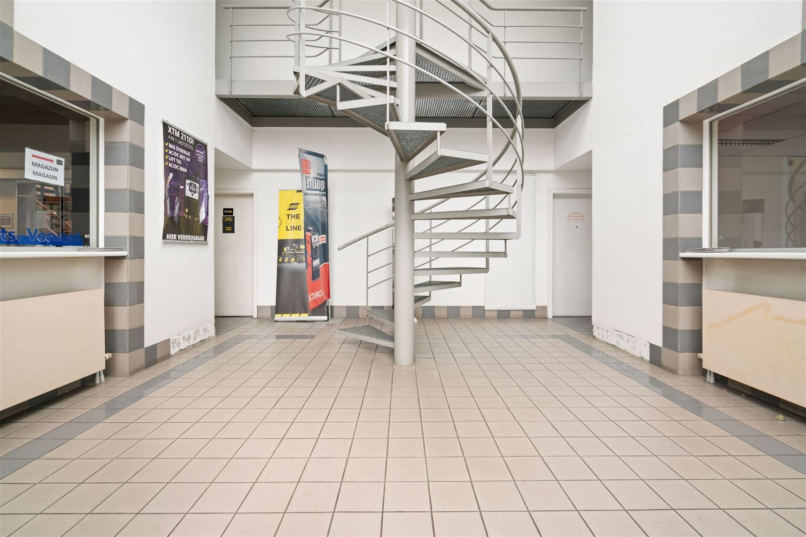 PHOTOS 3 : Bureaux à 1620 DROGENBOS (Belgique) - Prix 1.300 €