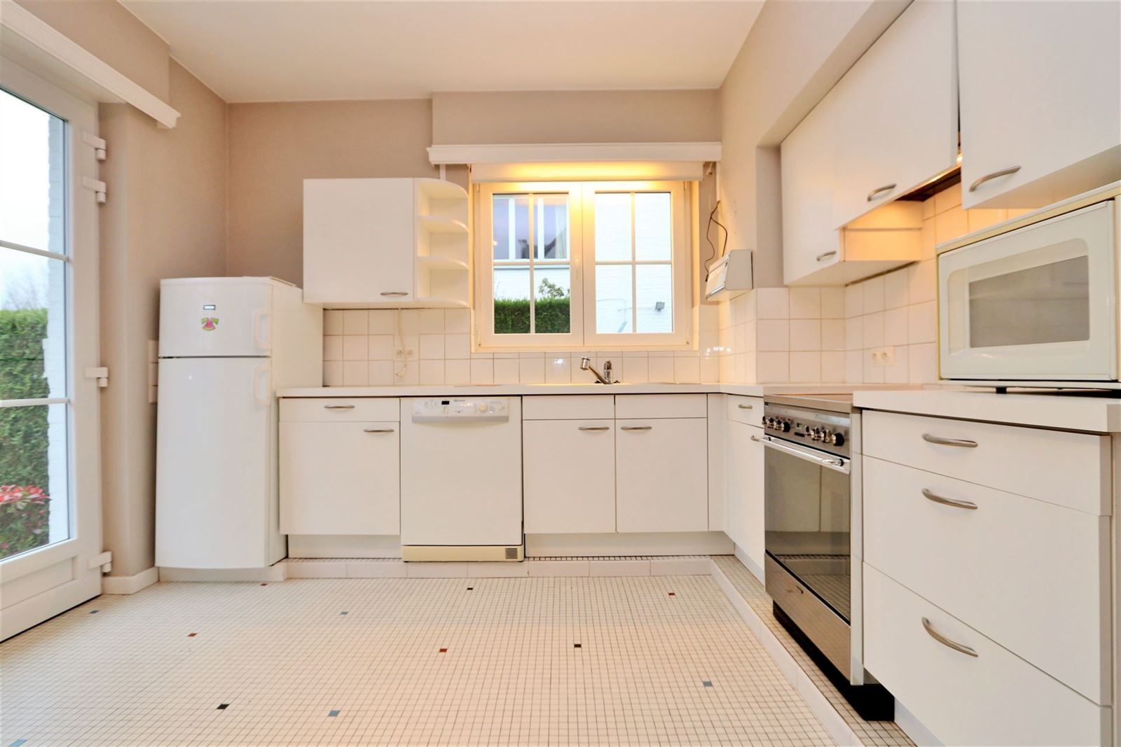 FOTO’S 12 : Woning te 1650 BEERSEL (België) - Prijs € 2.250