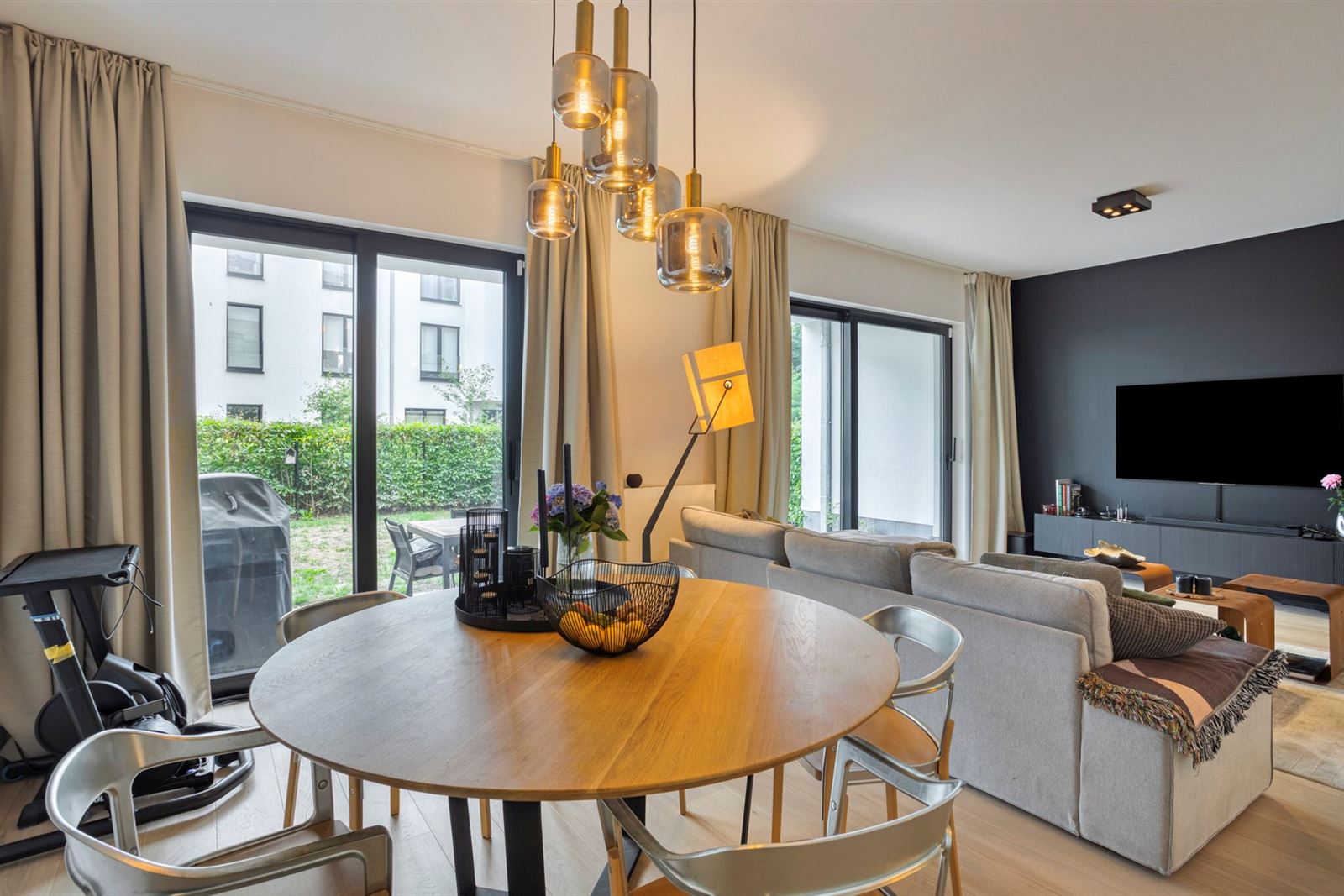 PHOTOS 9 : Appartement à 1180 UCCLE (Belgique) - Prix 1.800 €