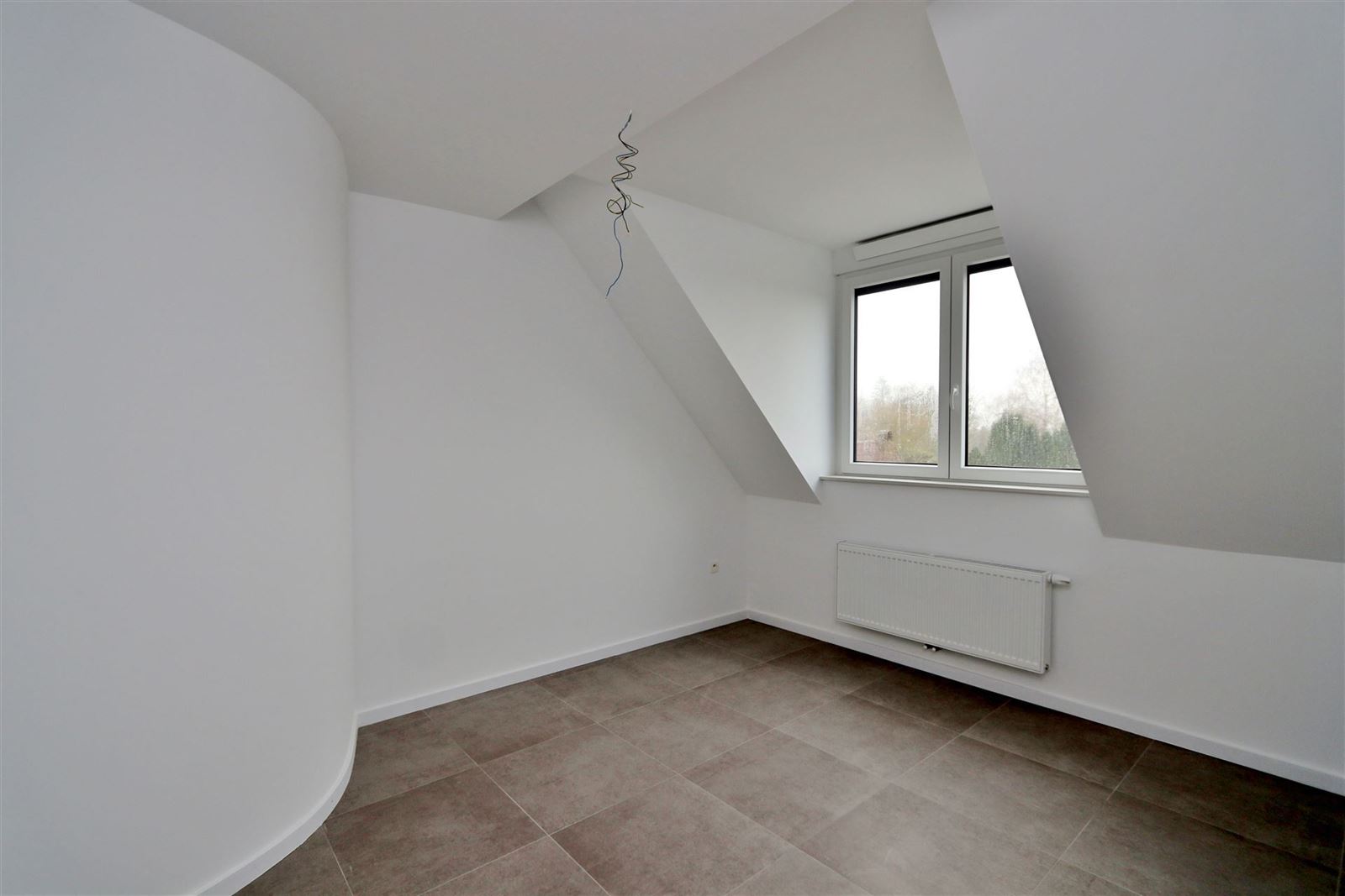 FOTO’S 9 : Duplex te 1650 BEERSEL (België) - Prijs € 1.800