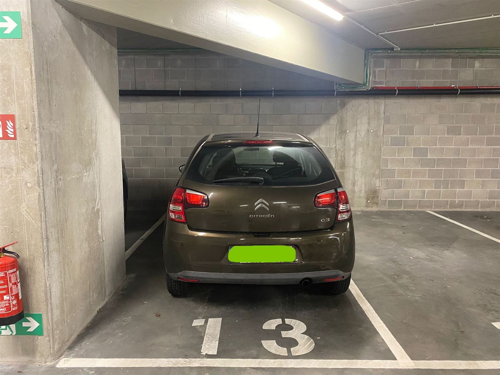 FOTO’S 3 : Garage te 1500 HALLE (België) - Prijs € 27.000