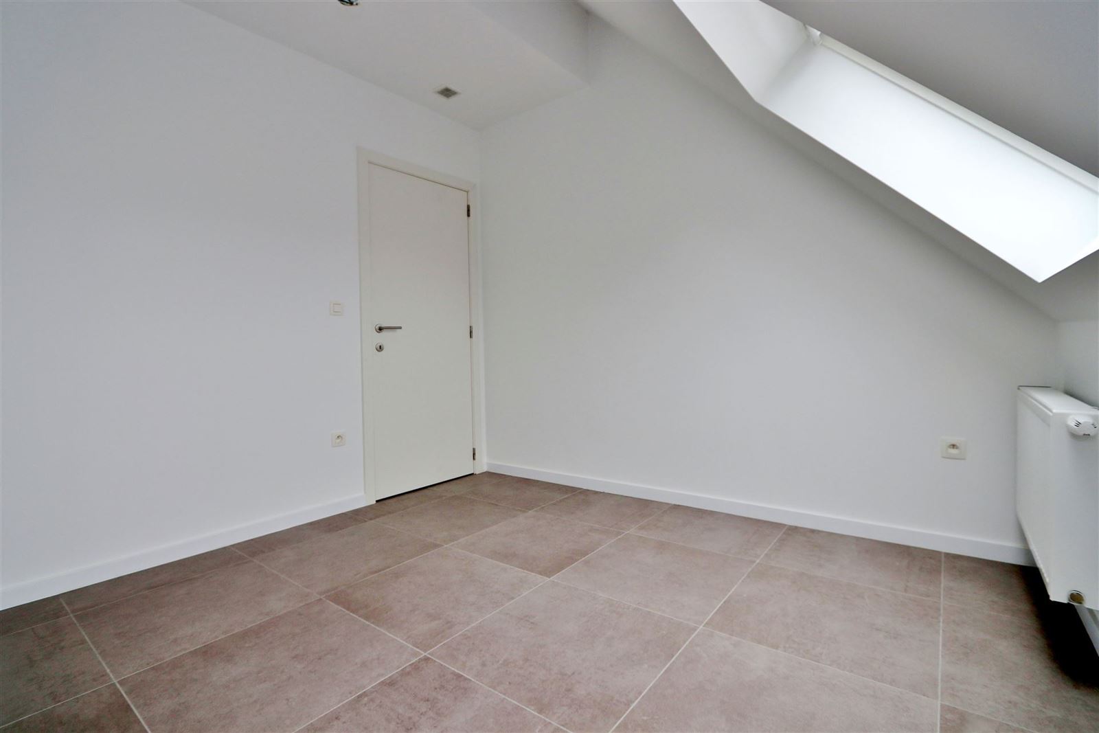 FOTO’S 13 : Duplex te 1650 BEERSEL (België) - Prijs € 1.800