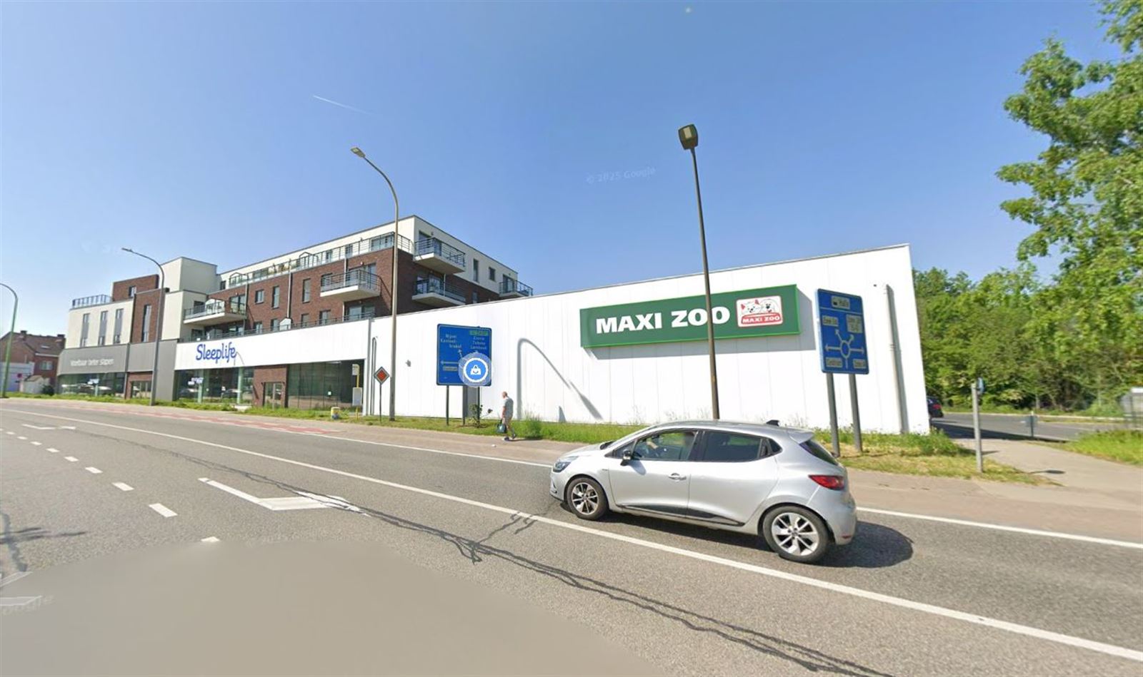 FOTO’S 1 :  te 1500 HALLE (België) - Prijs € 9.000