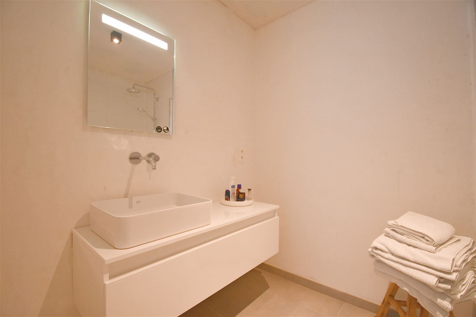 PHOTOS 9 : Appartement à 1750 SINT-KWINTENS-LENNIK (Belgique) - Prix 875 €