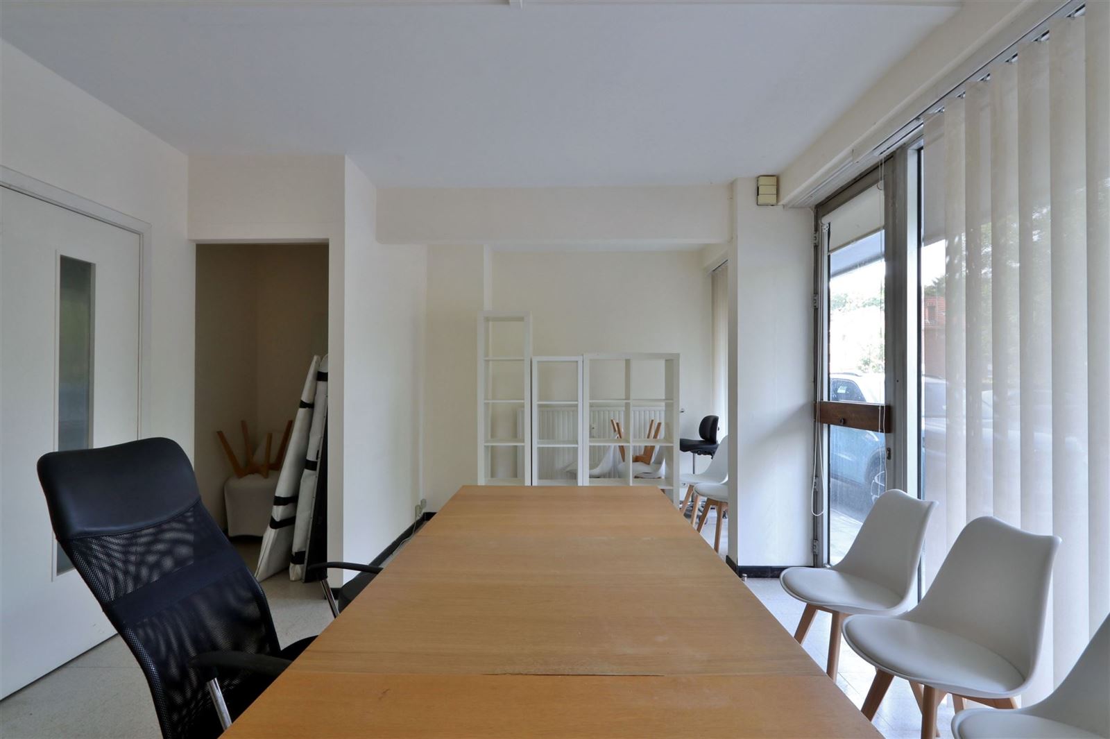 FOTO’S 4 : Kantoorruimte te 1630 LINKEBEEK (België) - Prijs € 800