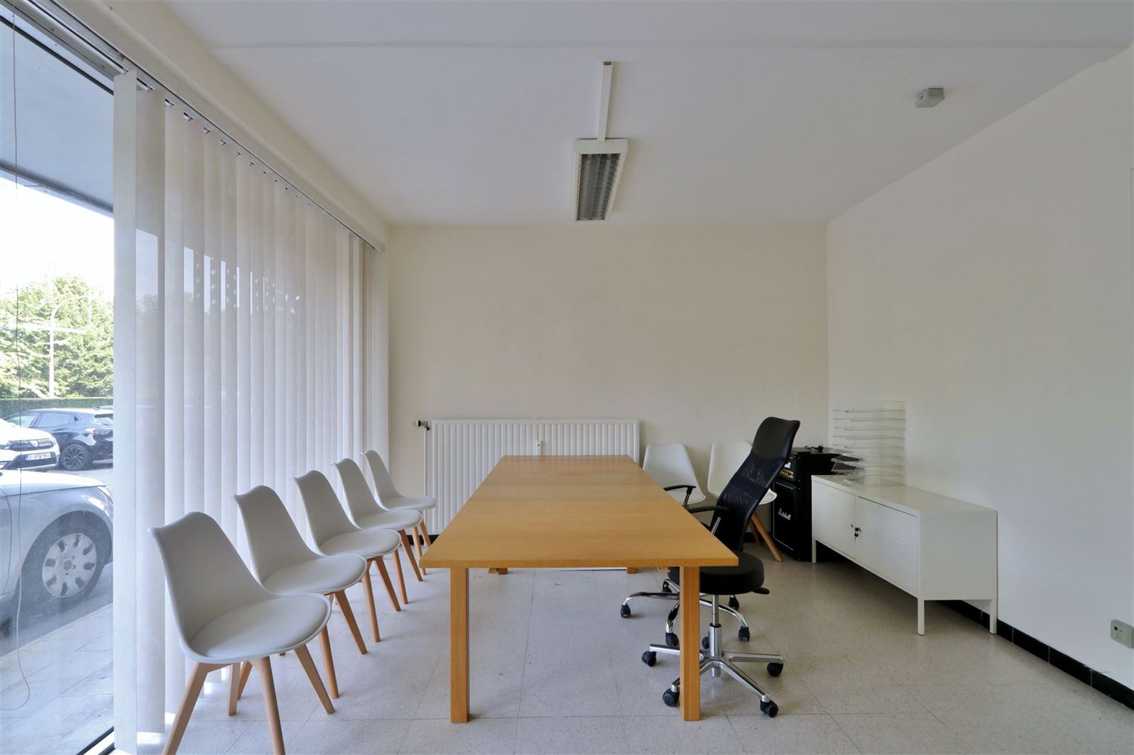 FOTO’S 1 : Kantoorruimte te 1630 LINKEBEEK (België) - Prijs € 800