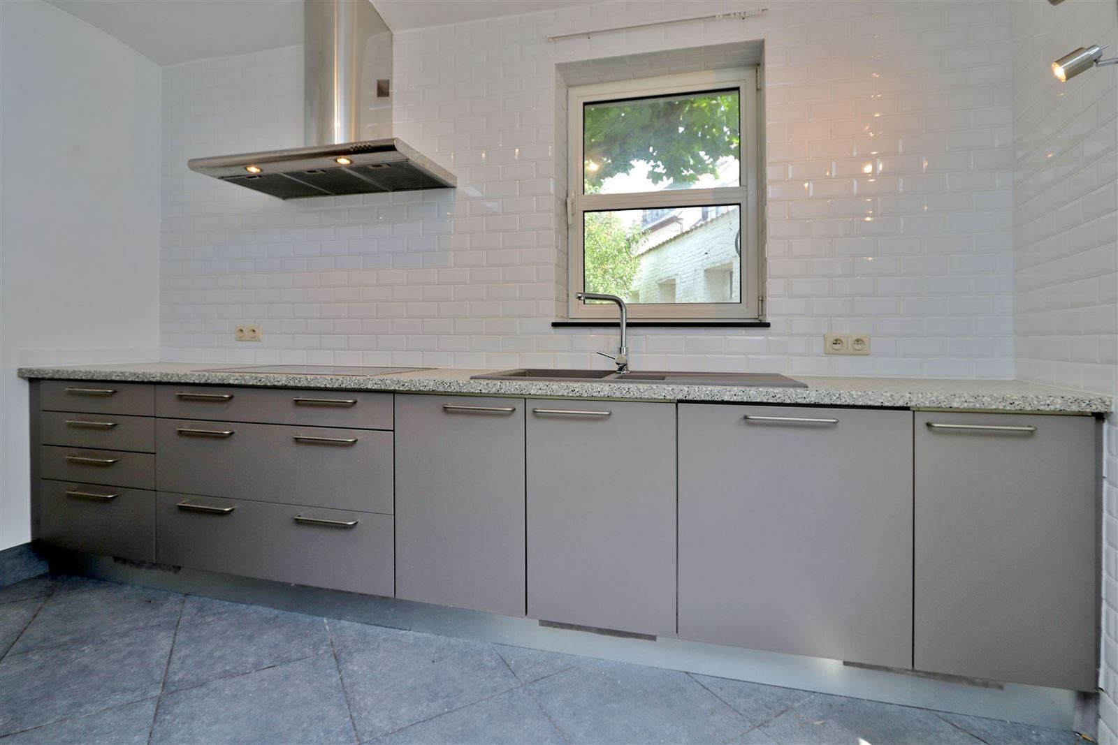 FOTO’S 3 : Appartement te 1650 BEERSEL (België) - Prijs € 1.000
