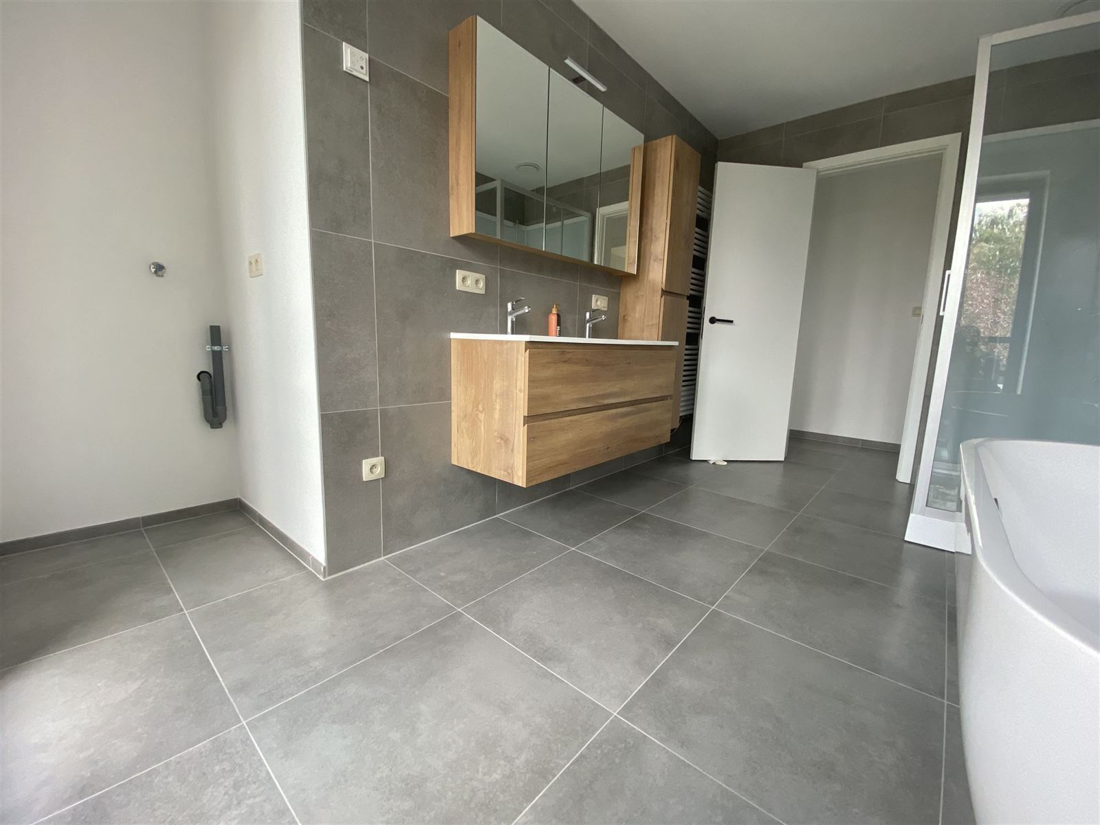PHOTOS 12 : Maison à 1755 KESTER (Belgique) - Prix 1.450 €