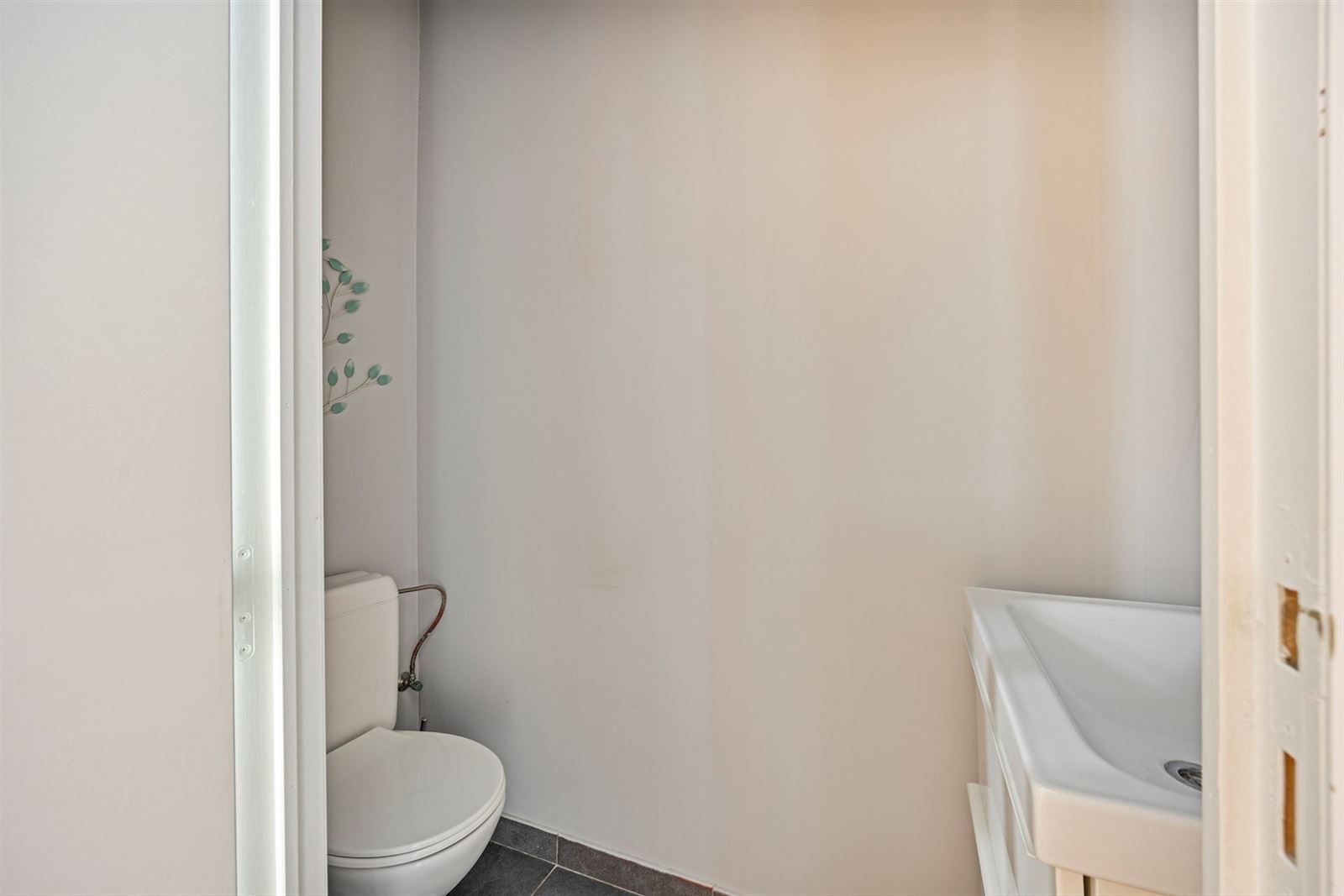 FOTO’S 7 : Appartement te 1650 BEERSEL (België) - Prijs € 320.000