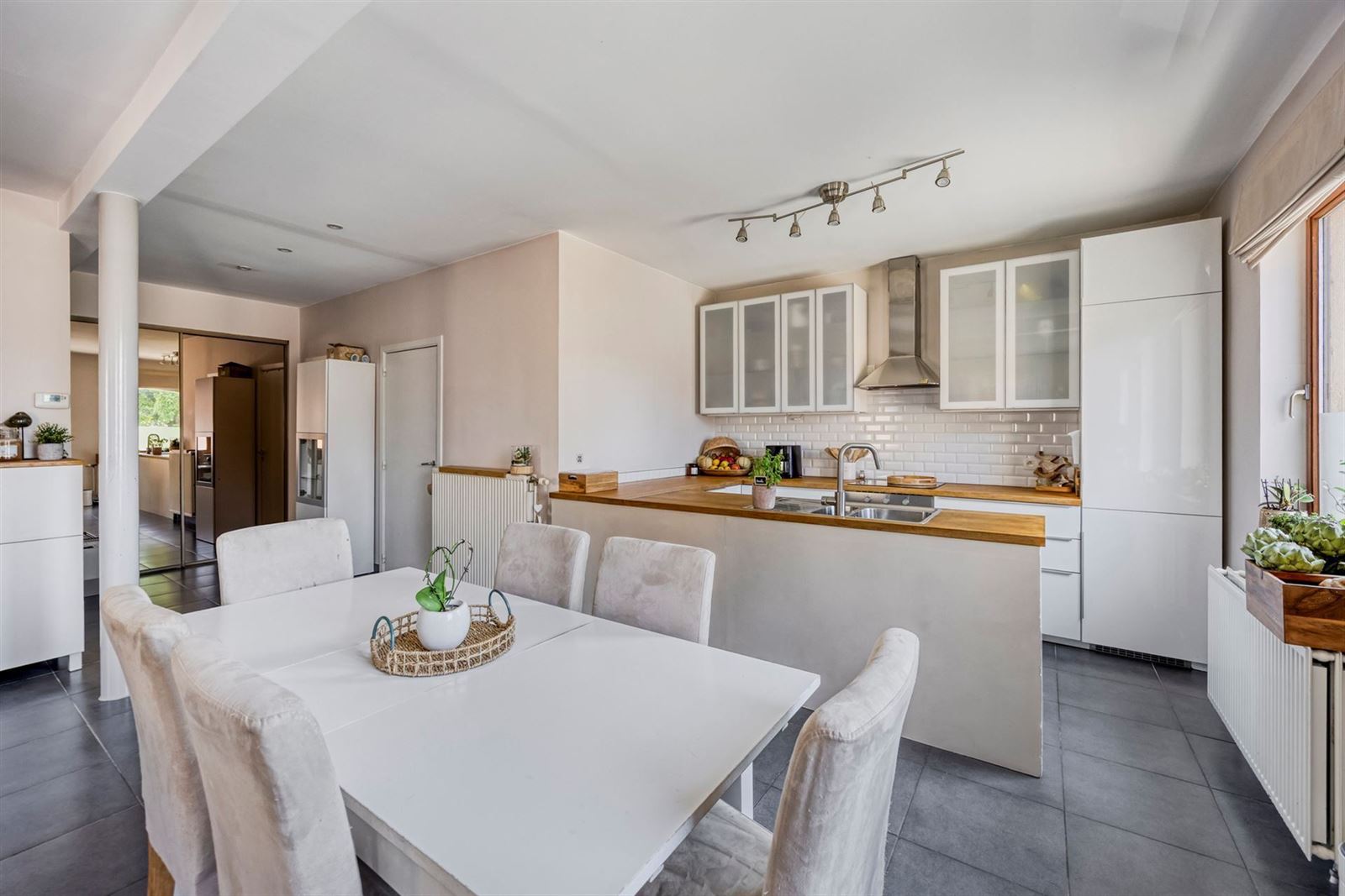 FOTO’S 11 : Appartement te 1650 BEERSEL (België) - Prijs € 320.000