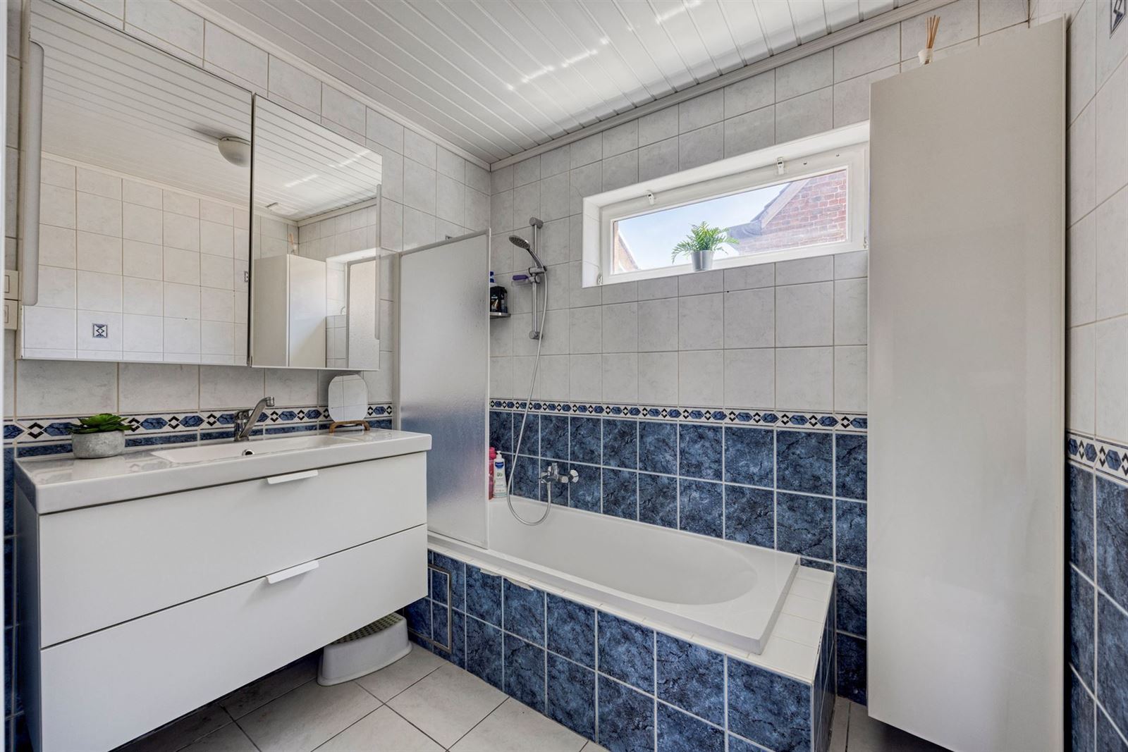 FOTO’S 14 : Appartement te 1650 BEERSEL (België) - Prijs € 320.000