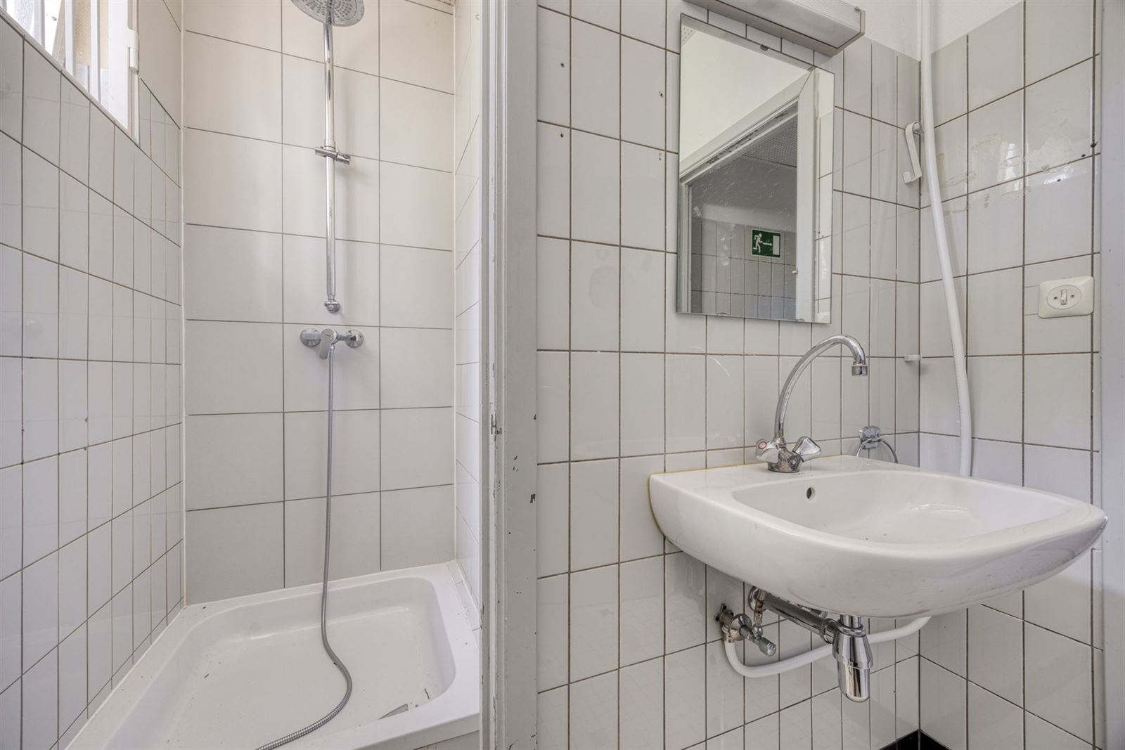 PHOTOS 18 : Immeuble commercial à 1780 WEMMEL (Belgique) - Prix 275.000 €