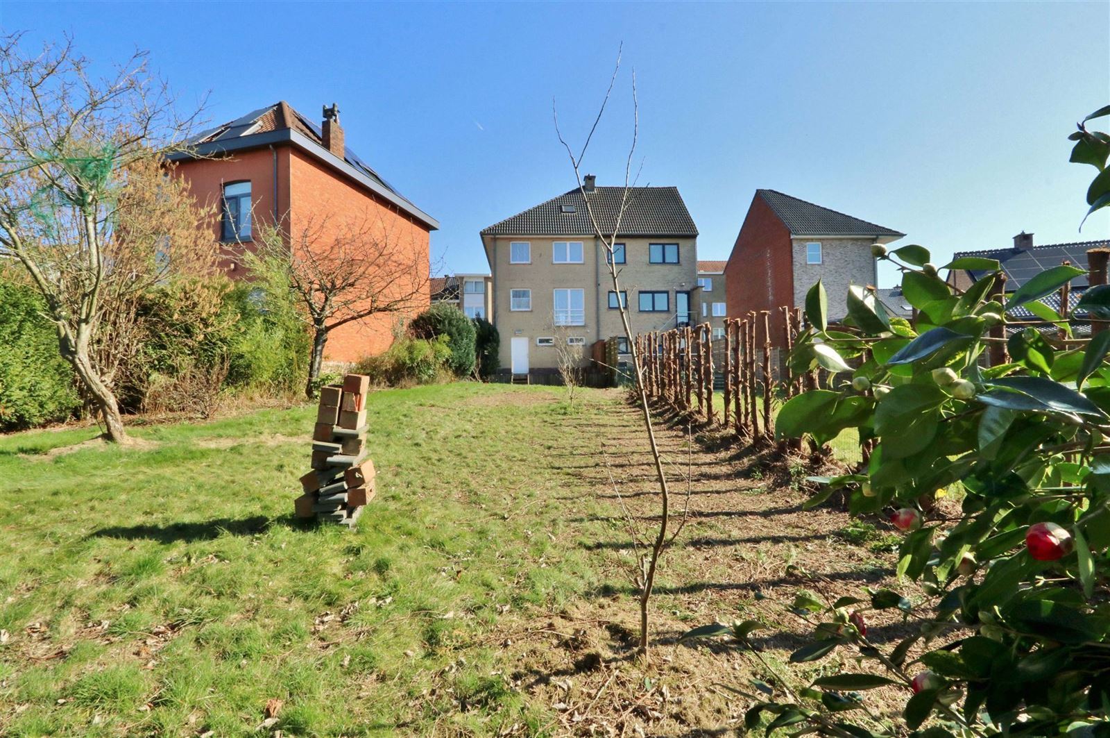 FOTO’S 17 : Woning te 1500 HALLE (België) - Prijs € 1.410