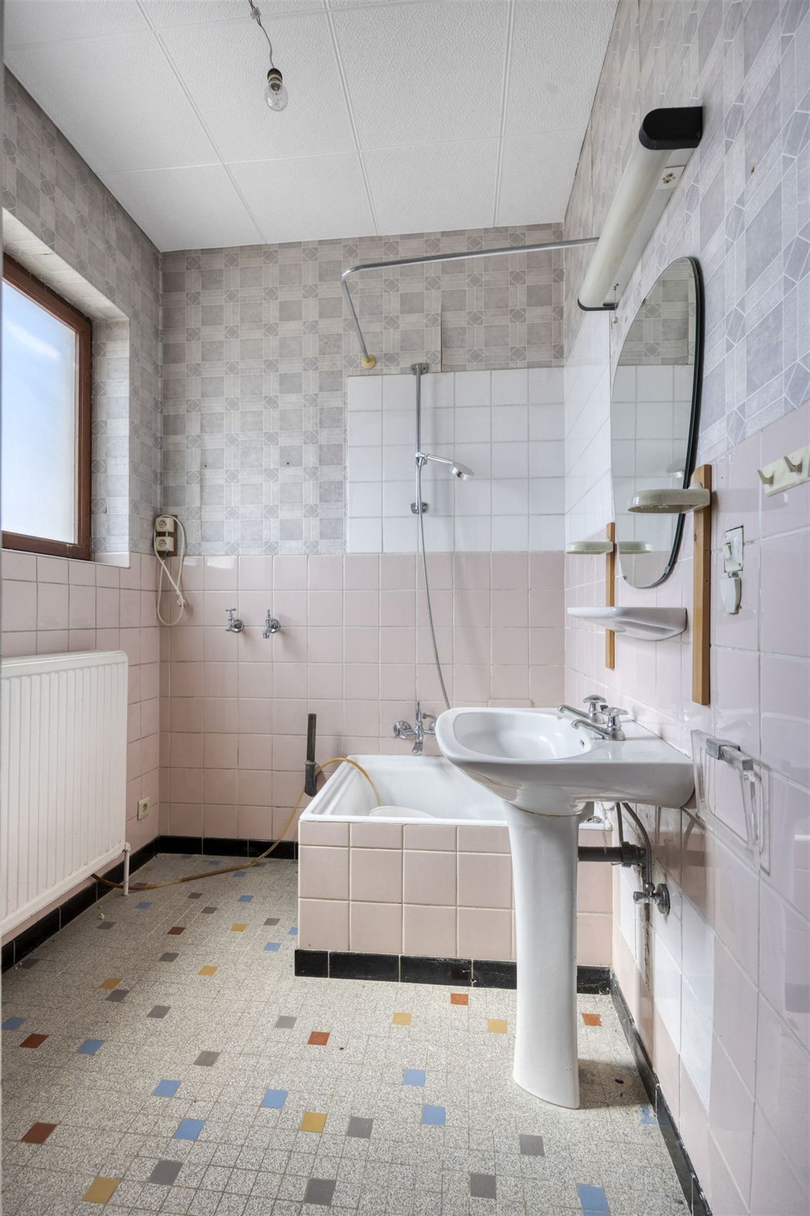 FOTO’S 24 : Appartementsblok te 1640 SINT-GENESIUS-RODE (België) - Prijs € 375.000