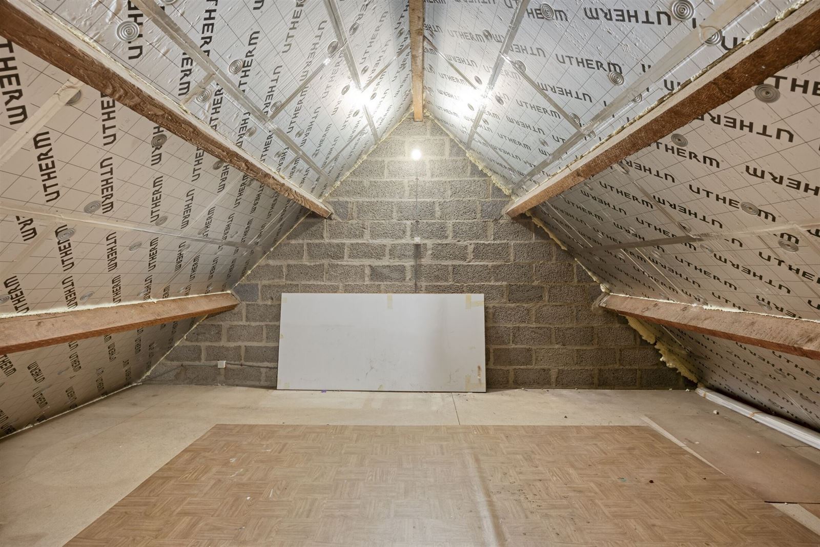 FOTO’S 20 : Woning te 1650 BEERSEL (België) - Prijs € 490.000