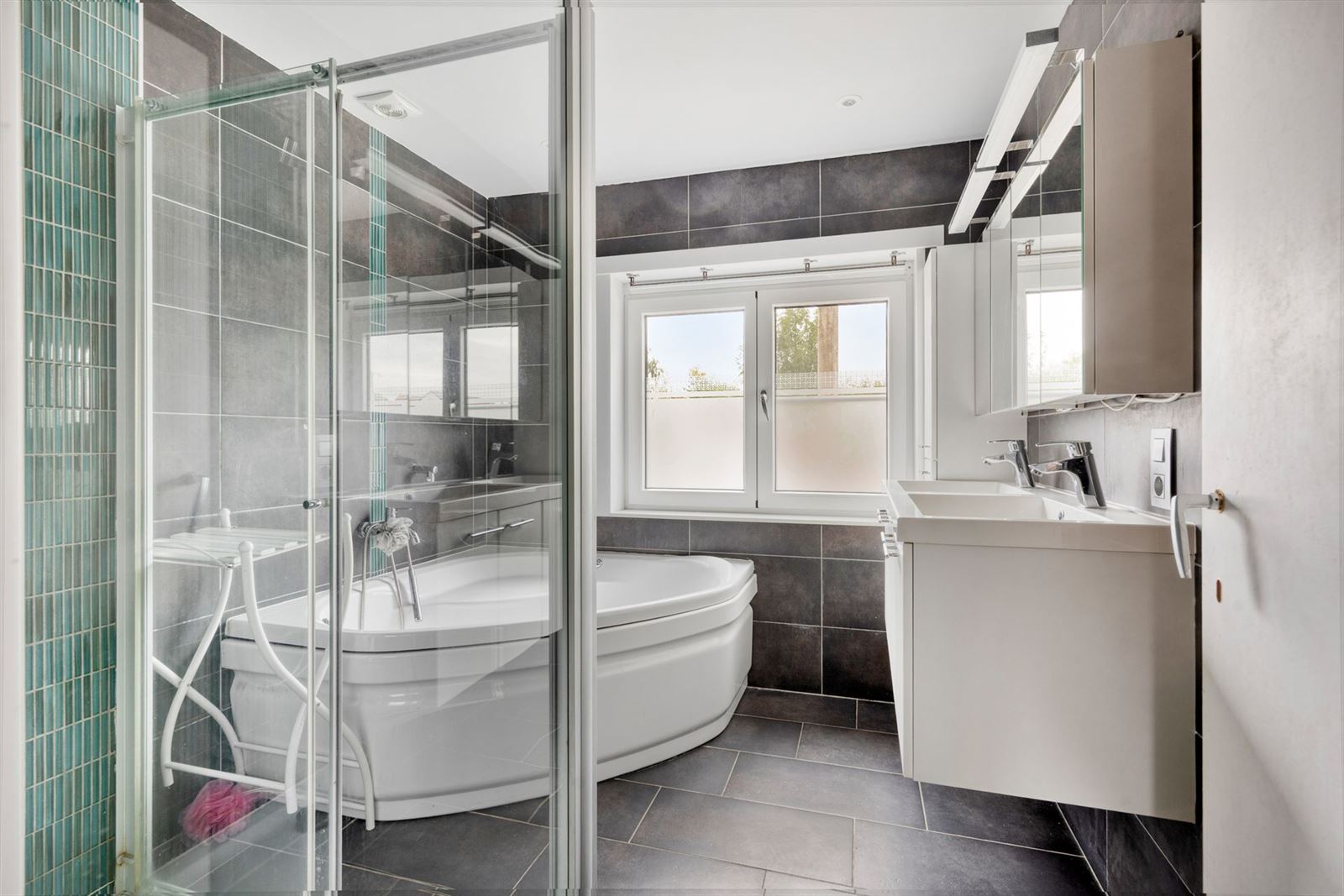 FOTO’S 18 : Woning te 1740 TERNAT (België) - Prijs € 395.000