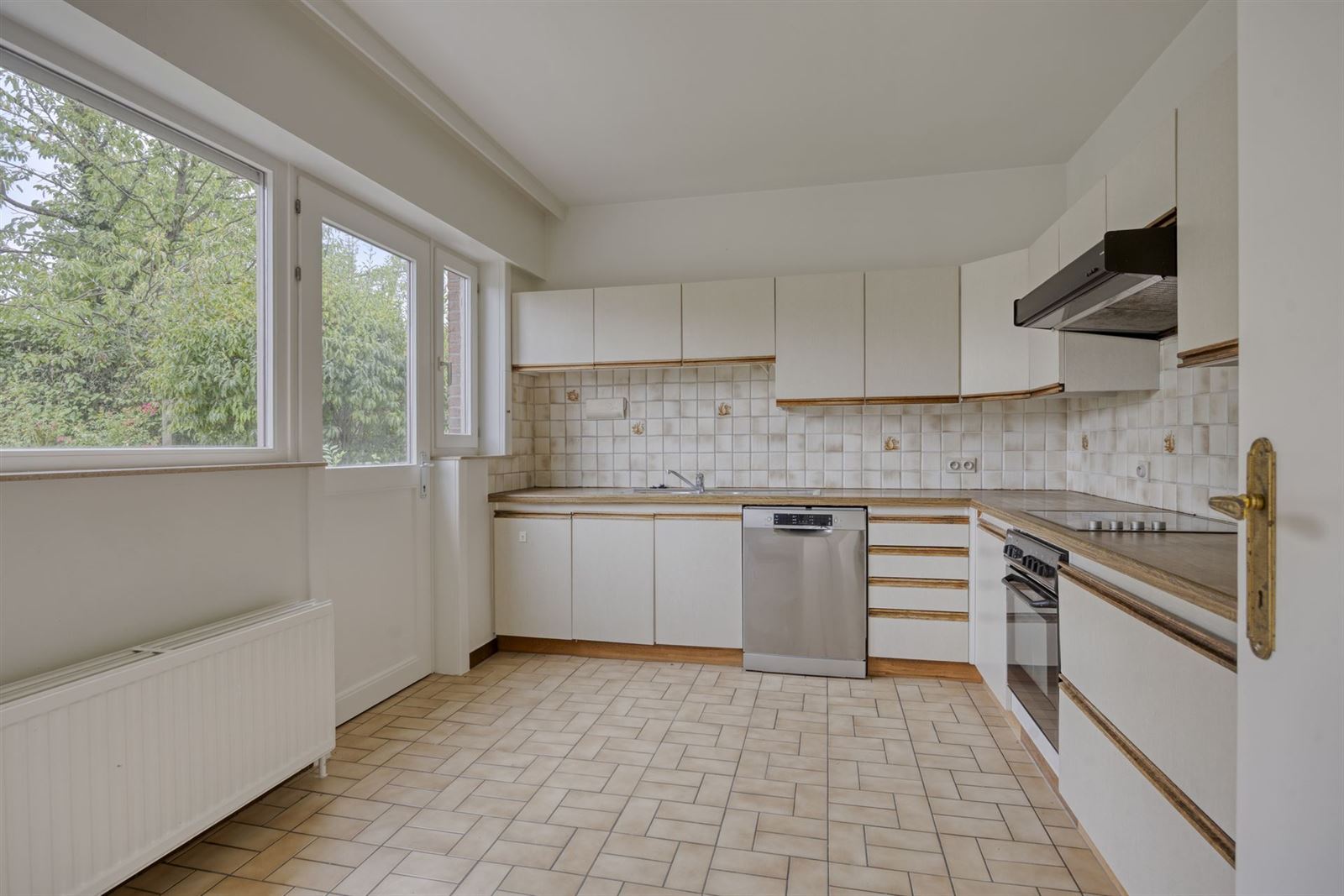 FOTO’S 10 : Woning te 1651 LOT (België) - Prijs € 490.000